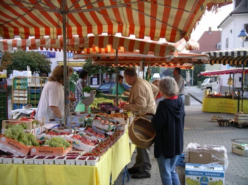 Freyaplatz Wochenmarkt